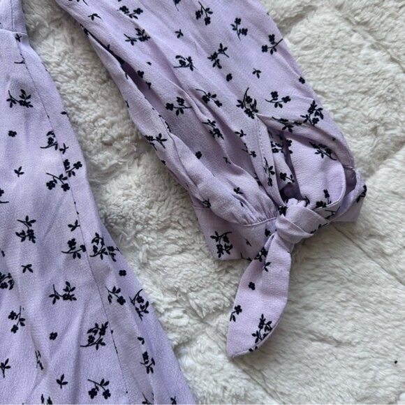 The Nines By Hatch | Lilac Purple Floral Crepe Maternity Blouse | Size Small - Picture 5 of 9